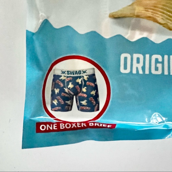 Ruffles Boxers - Picture 3 of 9